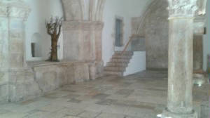 upper-room-1.jpg