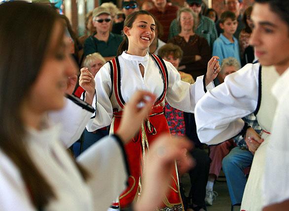 1004greekfest001_t600-festival.jpeg