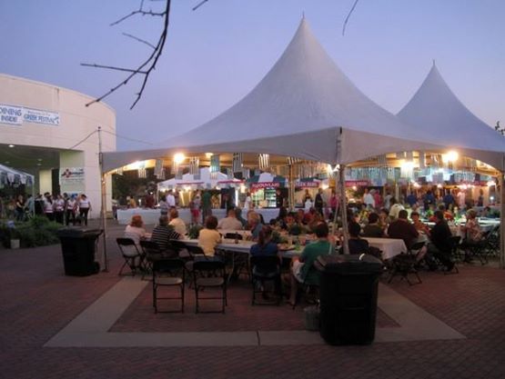 festival-2011-outside-1.jpg